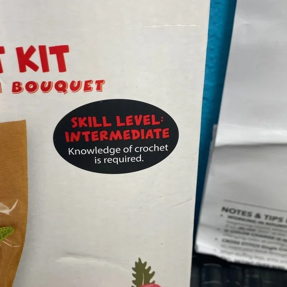 OPEN BOX Needle Creations Crochet Kit - Make Your Own Bouquet COMPLETE KIT - Picture 8 of 11